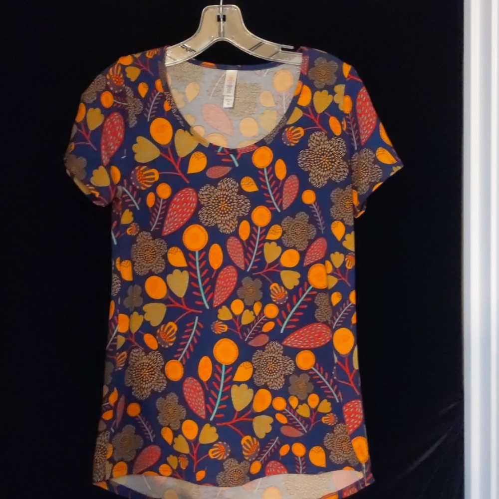 LuLaRoe XXS printed top